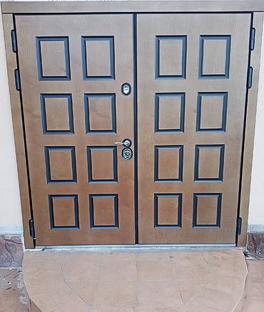 Двустворчатая дверь с МДФ